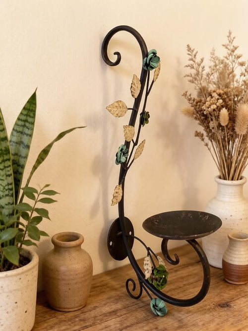 Candle Sconces Wall Sconce Candle Holder Set of 2, Antique Distressed Leaf Flower Wall Mount Metal Candleholder Hanging for Living Room Wedding Fireplace Farmhouse